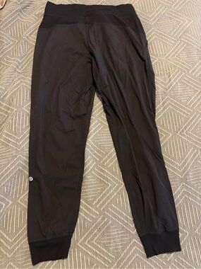 Lululemon dance studio Joggers